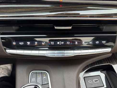 Used 2021 Cadillac Escalade Sport w/ Driver Assist Tech Package image 34