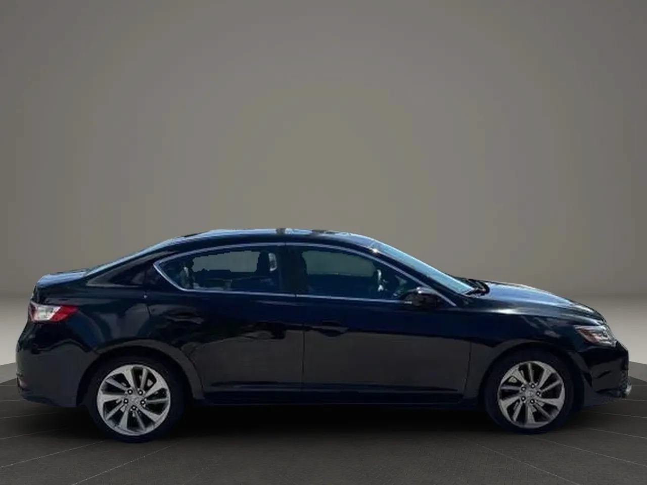 Used 2018 Acura ILX FWD image 10