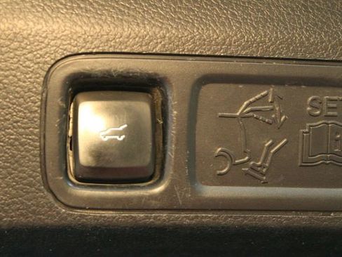 Used 2019 Ford Expedition Platinum image 20