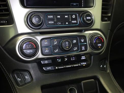 Used 2018 Chevrolet Tahoe LT AWD/4WD image 23