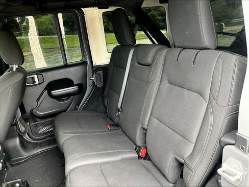 Used 2021 Jeep Wrangler Unlimited Sport w/ Sun And Sound Package AWD/4WD image 5