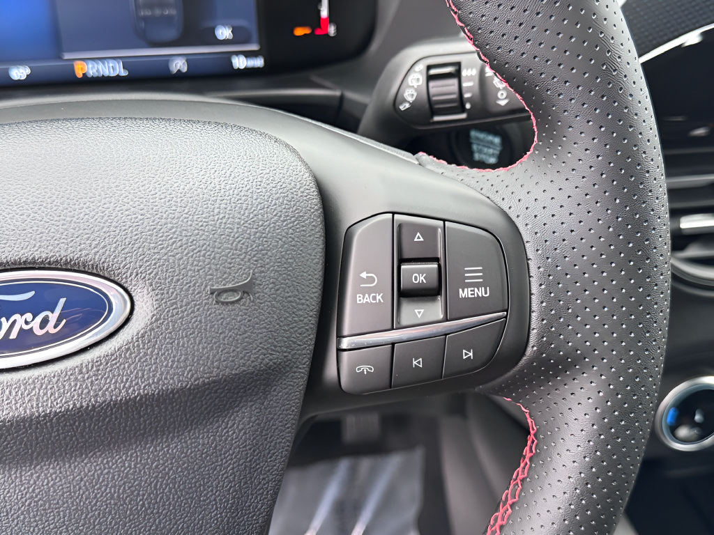 Used 2026 Ford Escape ST-Line FWD image 17