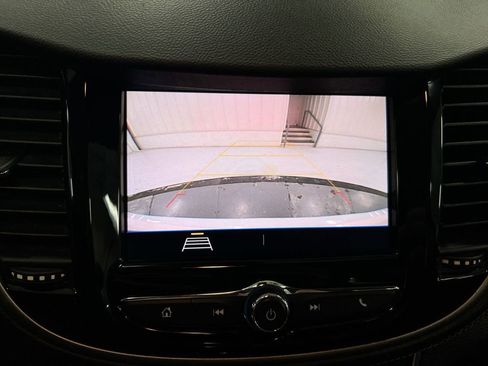 Used 2020 Chevrolet Trax LS image 15