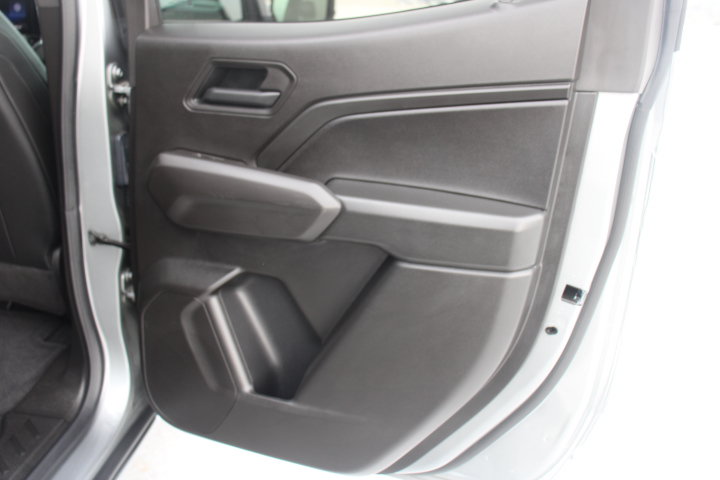 Used 2026 Chevrolet Colorado Trail Boss AWD/4WD image 17
