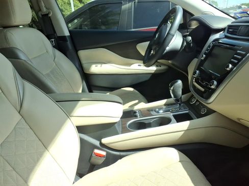 Used 2020 Nissan Murano Platinum w/ Cargo Package FWD image 10