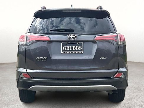 Used 2017 Toyota RAV4 XLE image 7