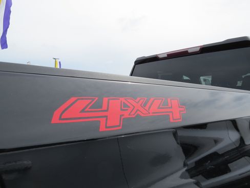 Used 2019 Chevrolet Silverado 1500 LT w/ All-Star Edition image 20