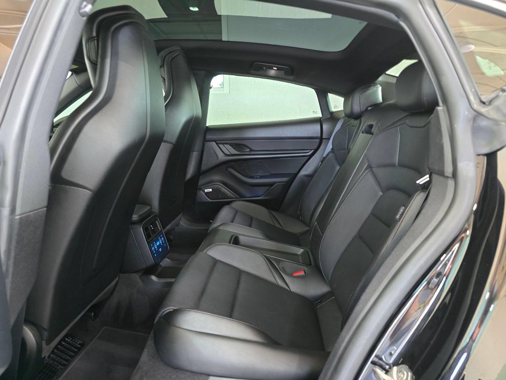 Used 2021 Porsche Taycan 4S w/ Premium Package AWD/4WD image 24