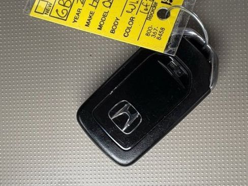 Used 2016 Honda Odyssey EX image 17
