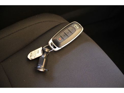 Used 2024 Nissan Sentra S image 34