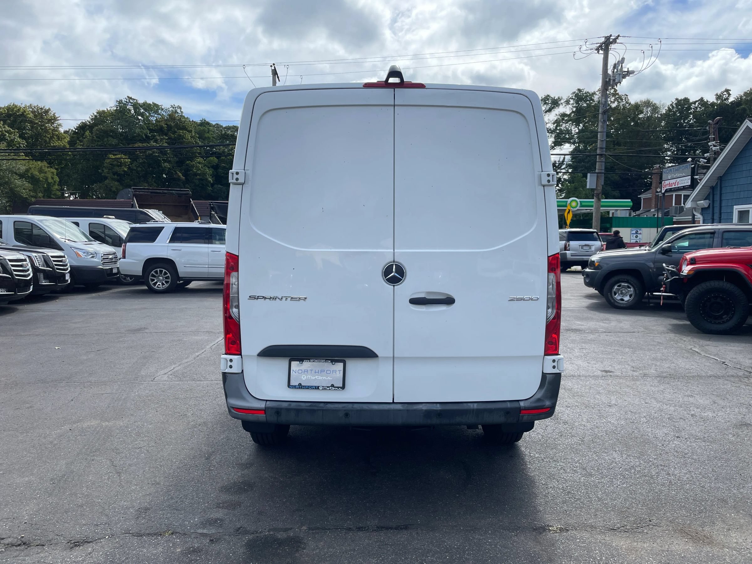 Used 2022 Mercedes-Benz Sprinter 2500 image 4