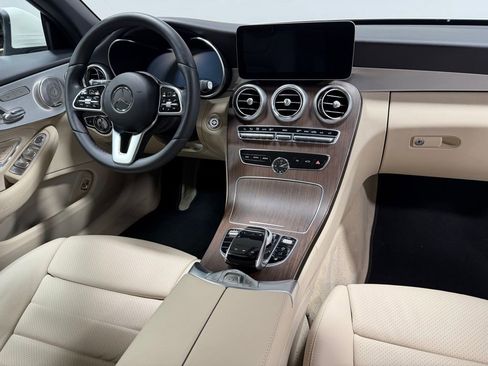 Used 2023 Mercedes-Benz C 300 4MATIC Cabriolet image 29