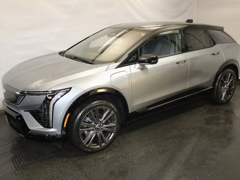 New 2026 Cadillac Optiq Sport 2 image 2