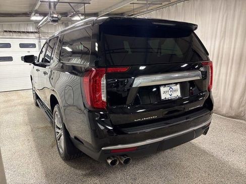 Used 2022 GMC Yukon XL Denali w/ Max Trailering Package image 6
