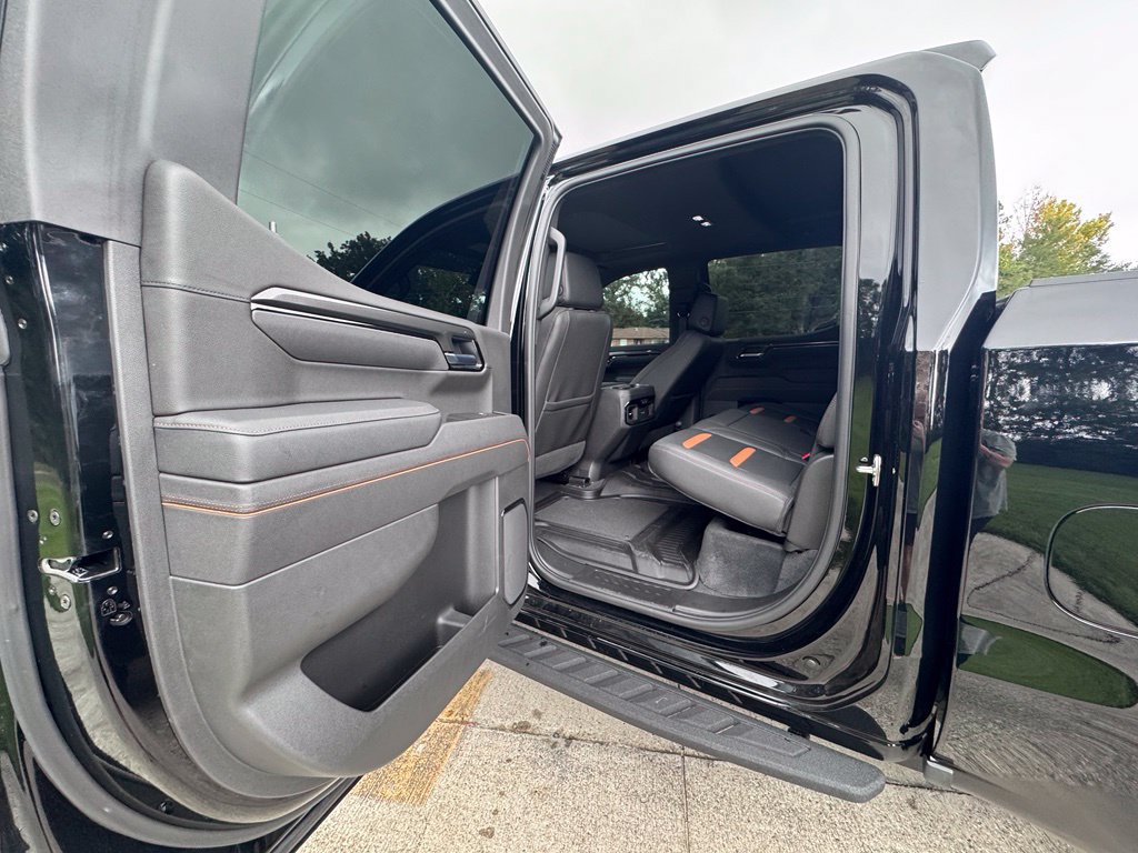 Used 2026 GMC Sierra 1500 AT4 w/ AT4 Premium Package AWD/4WD image 14