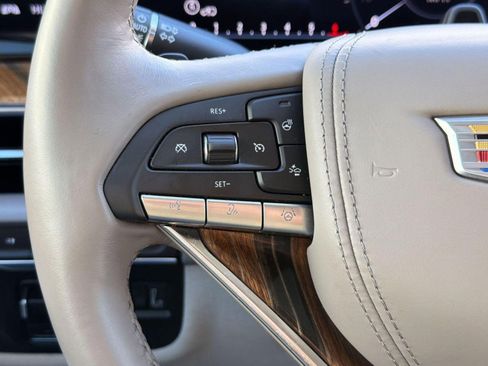 Certified 2024 Cadillac Escalade Premium Luxury Platinum w/ Heavy-Duty Trailer Package image 16