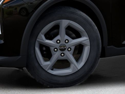 New 2025 Kia K4 LXS image 9