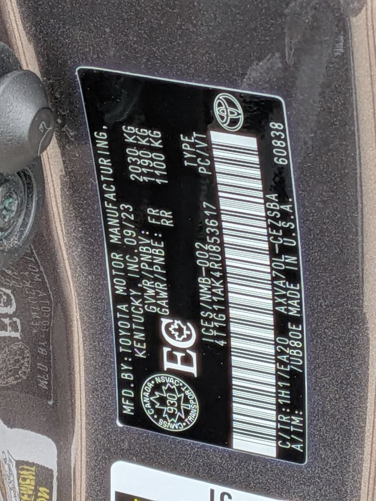 Used 2024 Toyota Camry SE FWD image 37