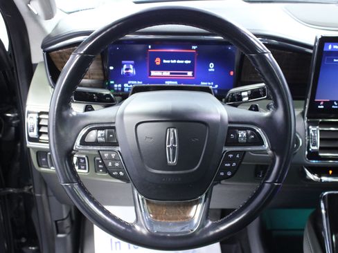 Used 2022 Lincoln Navigator L Black Label AWD/4WD image 18