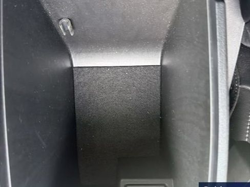 Certified 2021 Ford Escape Titanium AWD/4WD image 41