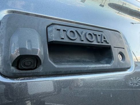 Used 2020 Toyota Tacoma TRD Sport image 38