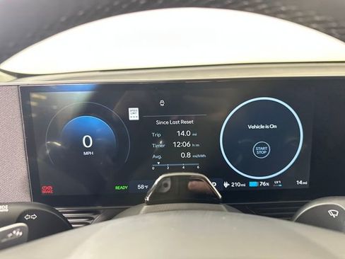 Certified 2025 Hyundai Ioniq 5 SEL image 17