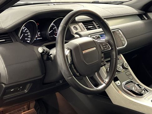 Used 2013 Land Rover Range Rover Evoque Pure Plus image 16