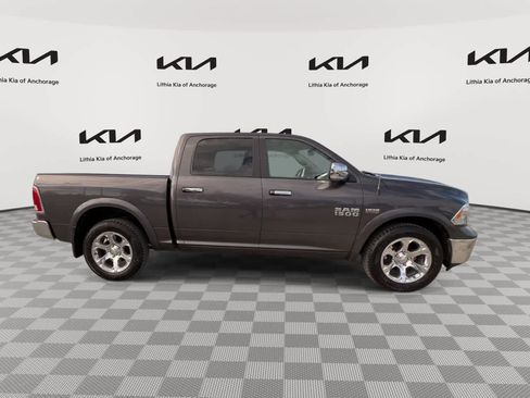 Used 2016 RAM 1500 Laramie w/ Convenience Group AWD/4WD image 9