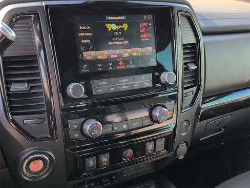 Used 2024 Nissan Titan SV w/ SV Convenience Package image 15