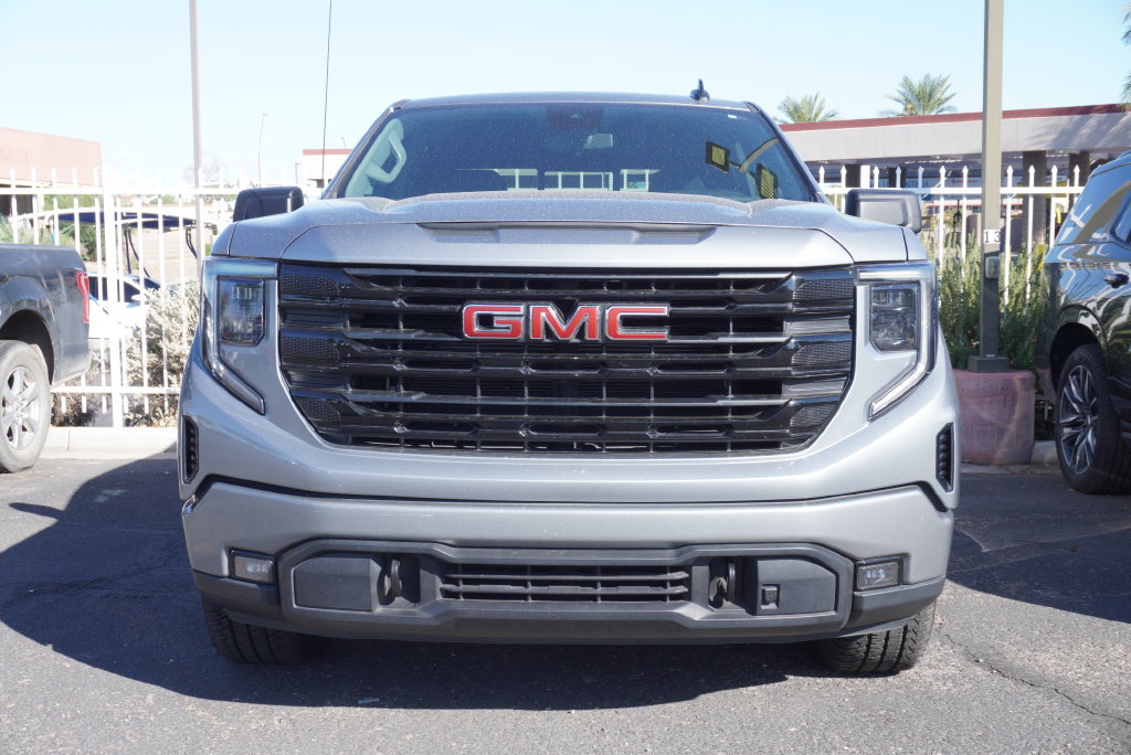 Used 2024 GMC Sierra 1500 Elevation w/ Preferred Package AWD/4WD image 2