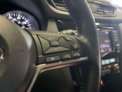 Used 2018 Nissan Rogue SL w/ Premium Package AWD/4WD image 23
