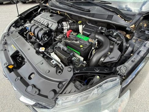 Used 2019 Nissan Sentra SR FWD image 5