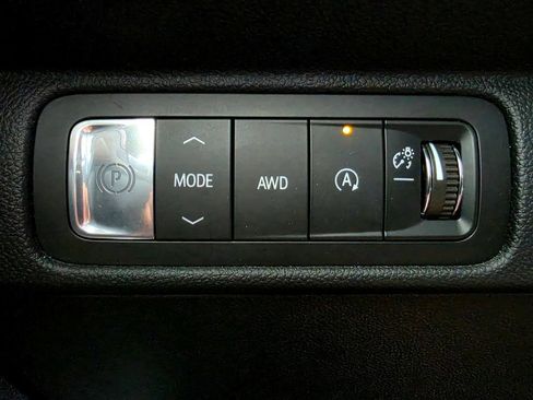 Used 2026 Chevrolet Traverse LT AWD/4WD image 26