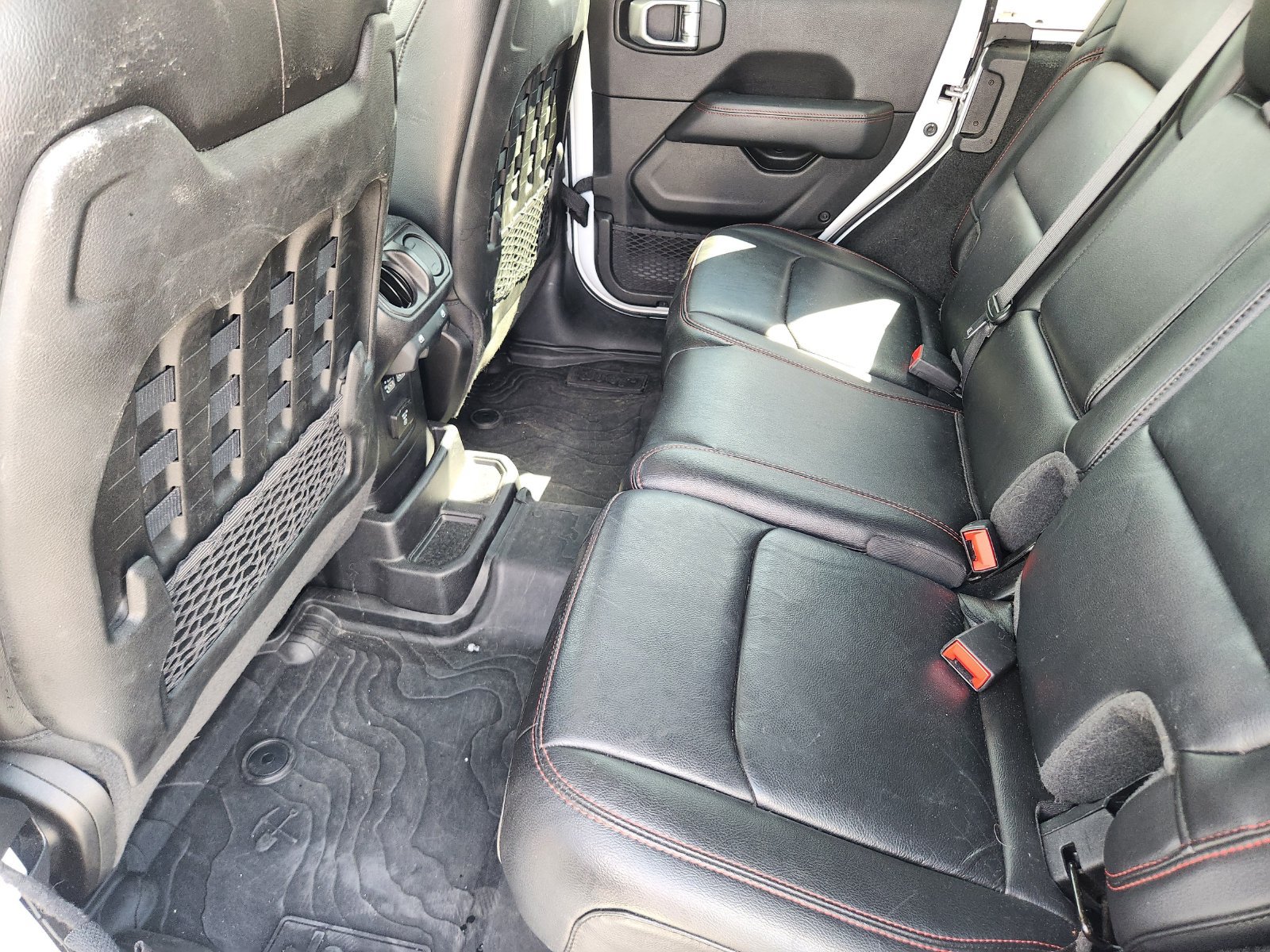 Used 2021 Jeep Wrangler Unlimited Rubicon AWD/4WD image 35