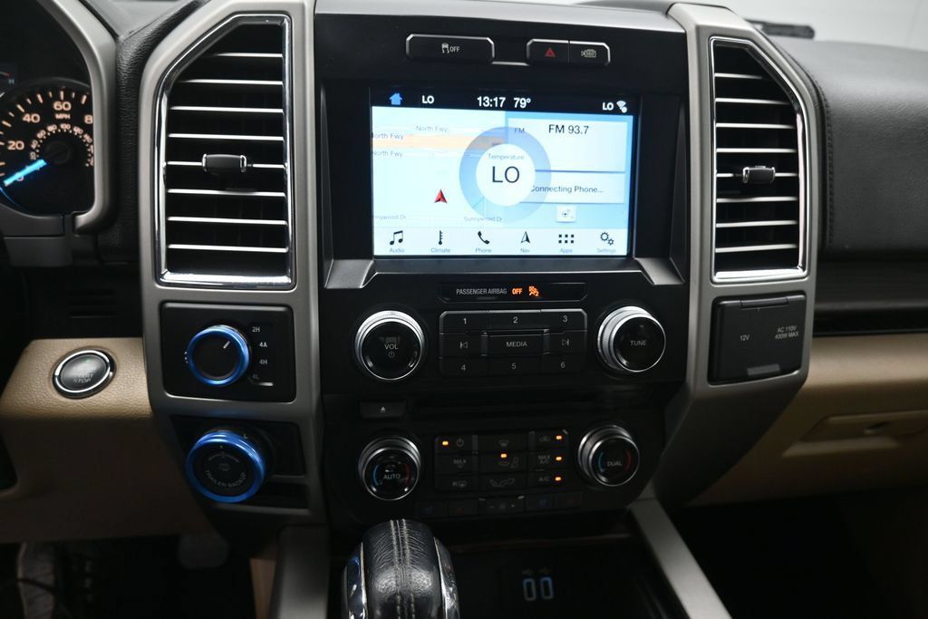 Used 2016 Ford F150 Lariat w/ Equipment Group 502A Luxury AWD/4WD image 29