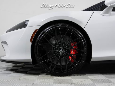 Used 2023 McLaren GT RWD image 5