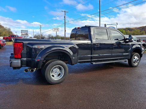 Used 2021 Ford F350 Lariat w/ Lariat Ultimate Package image 11