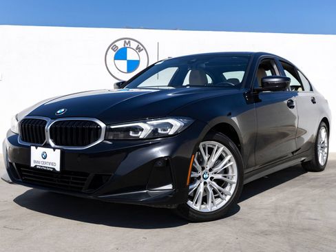 Used 2023 BMW 330i Sedan w/ Parking Assistance Package RWD image 8