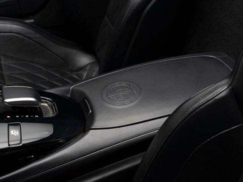 Used 2020 Mercedes-Benz AMG GT R image 16