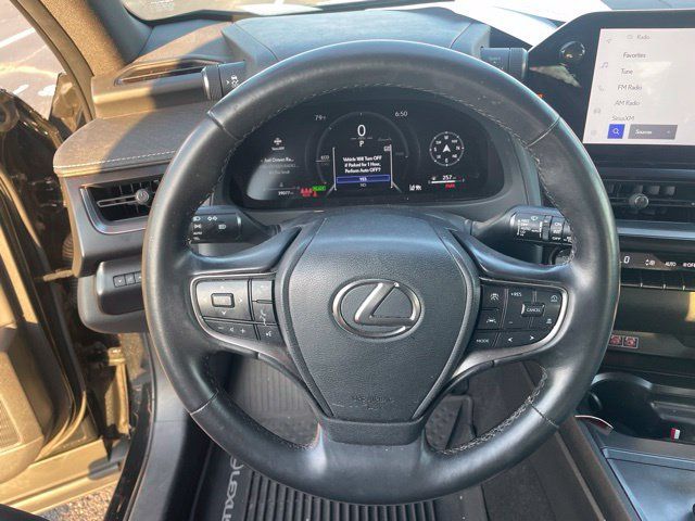 Used 2025 Lexus UX 300h AWD w/ Cold Area Package image 10