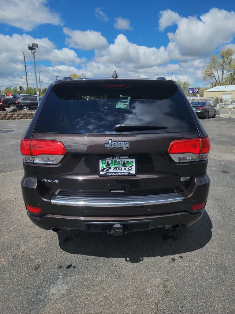 Used 2016 Jeep Grand Cherokee Overland w/ Advanced Technology Group AWD/4WD image 5