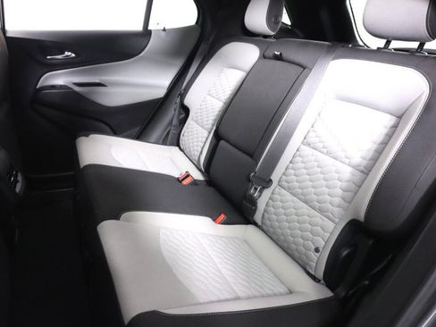 Used 2020 Chevrolet Equinox LS w/ LPO, Cargo Package AWD/4WD image 31