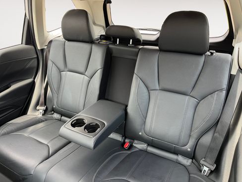 Used 2019 Subaru Forester Limited AWD/4WD image 16