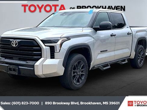 Used 2023 Toyota Tundra SR5 image 1