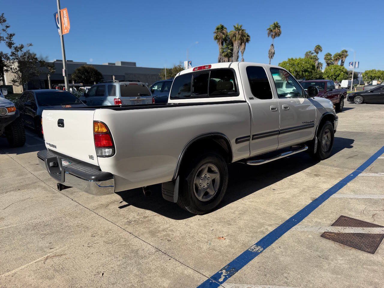 Used 2000 Toyota Tundra SR5 w/ Convenience Pkg RWD image 11