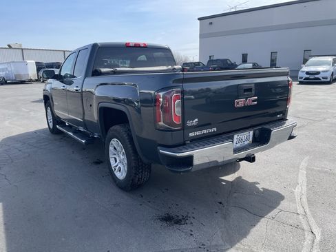 Used 2017 GMC Sierra 1500 SLT w/ SLT Premium Package image 6