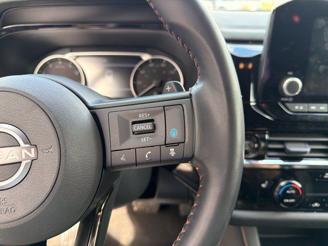 Used 2025 Nissan Pathfinder Rock Creek AWD/4WD image 22