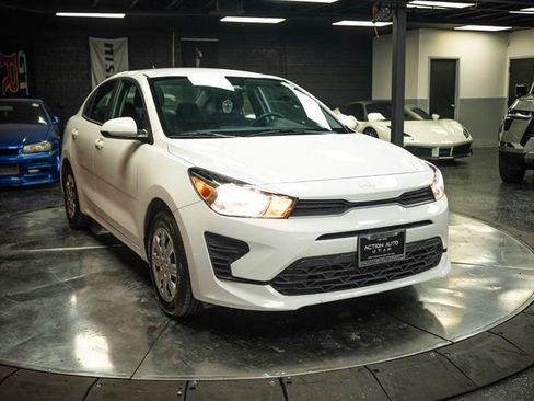 Used 2023 Kia Rio LX FWD image 5