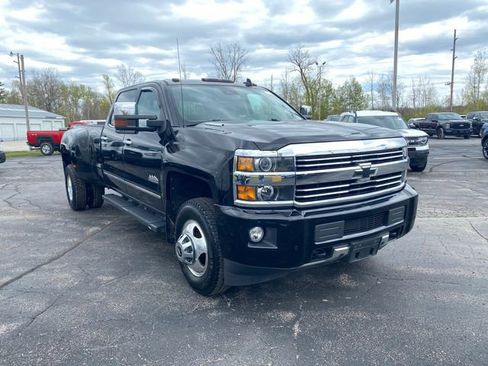 Used 2016 Chevrolet Silverado 3500 High Country w/ High Country Premium Package AWD/4WD image 10