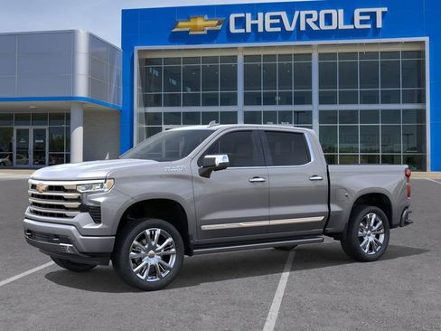 New 2026 Chevrolet Silverado 1500 High Country AWD/4WD image 3